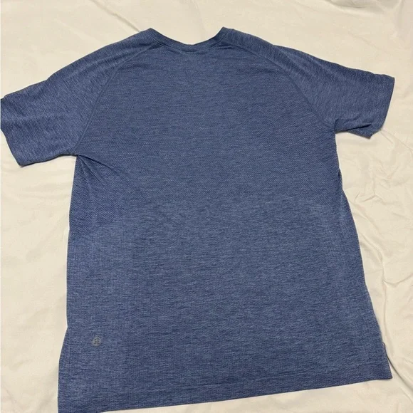 Lululemon Metal Vent Tech Short Sleeve - Picture 9 of 10